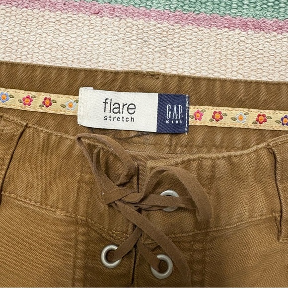 2/$20 Vintage Gap Girls 14 Embroidered Stretch Flare Jeans Flower Lace Up Fly - Picture 3 of 10